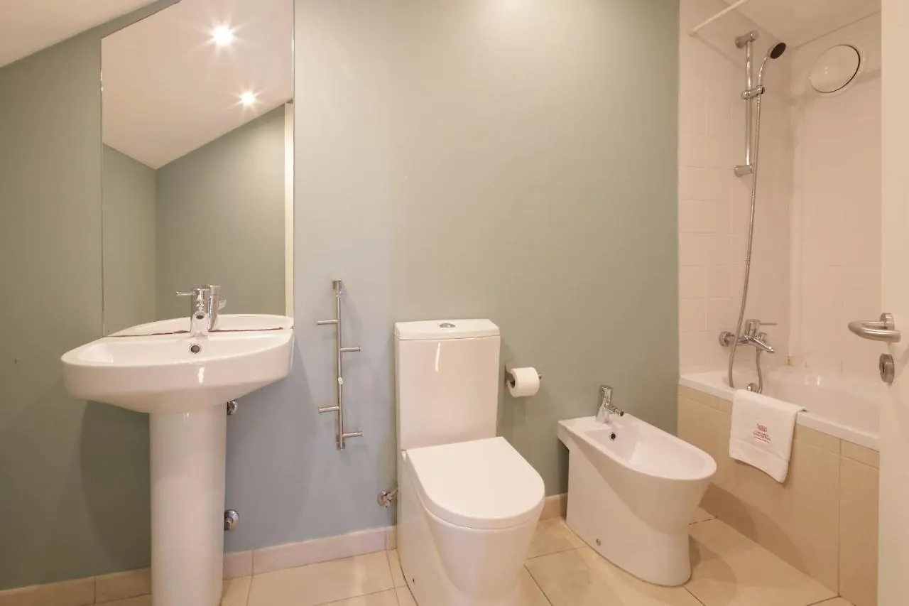 Chiado Premium Two Bedroom Apartment By Les Deux Mariettes Лиссабон